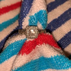 (OFFERS) ZALES DIAMOND RING STERLING SILVER GOLD